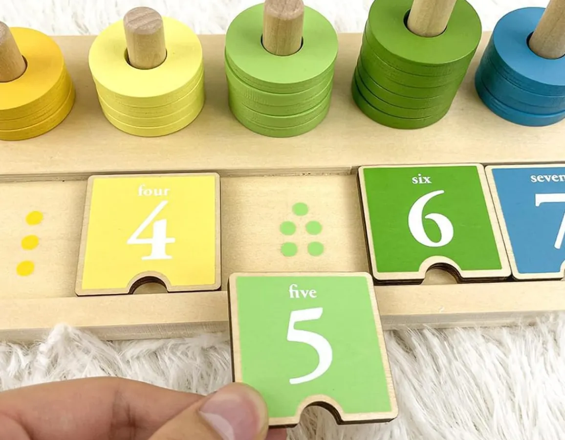 Classic World Counting Stacker - One to Ten