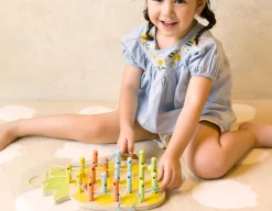 Sale Classic World Pineapple Linking Game - Natural Wood